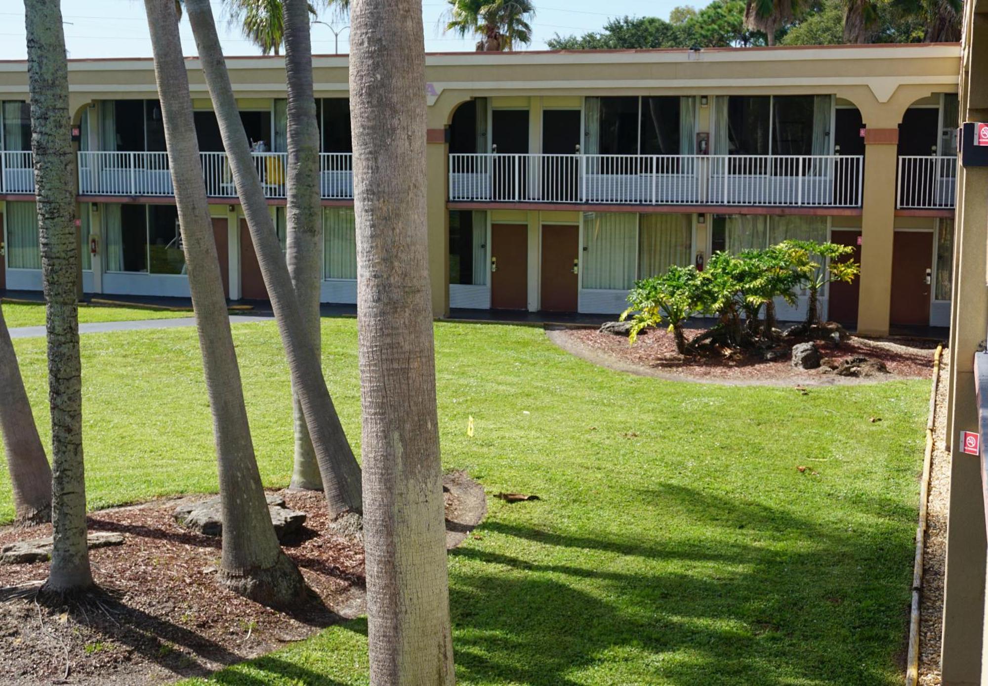 Island Hotel Of Space Coast Merritt Island Exterior foto