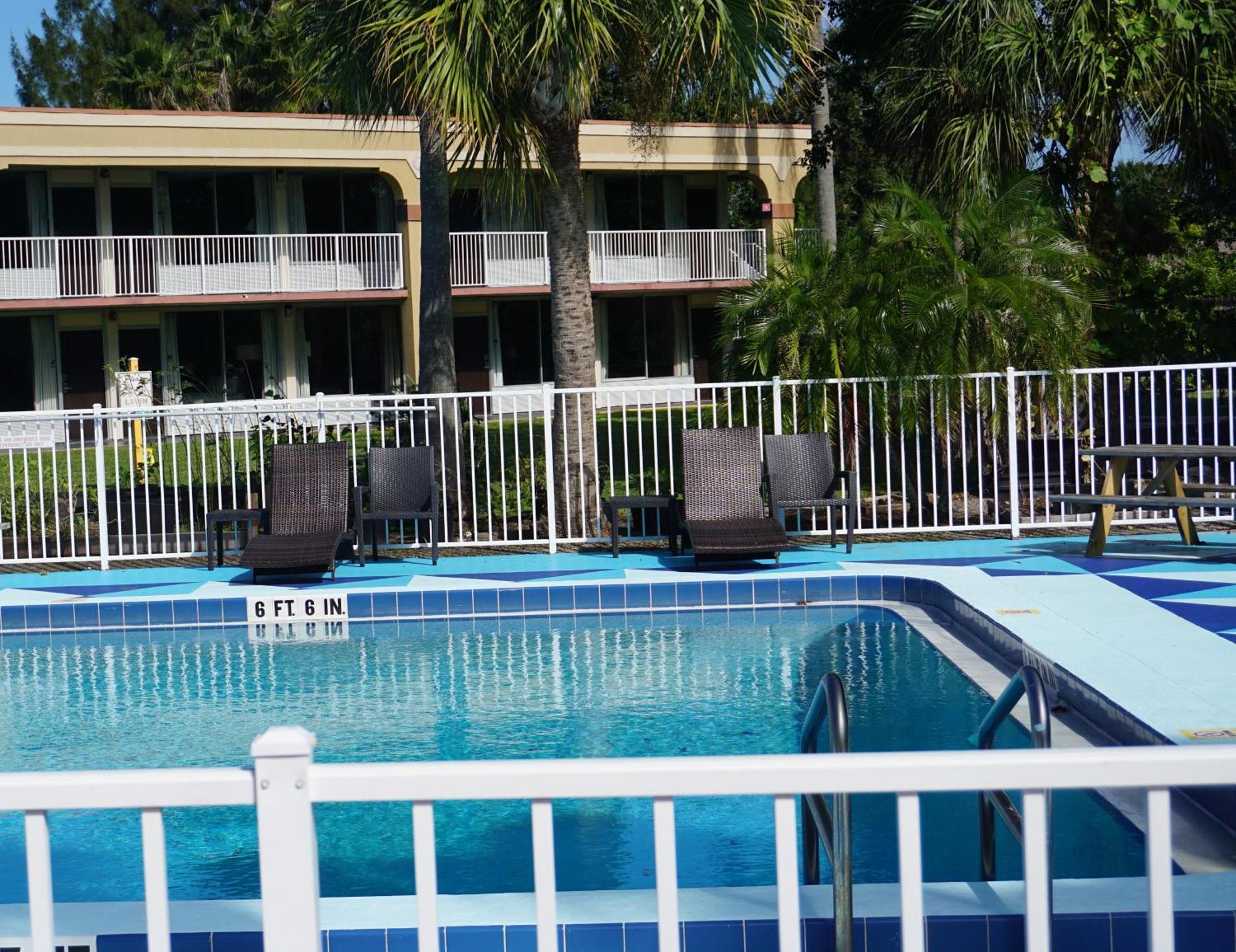 Island Hotel Of Space Coast Merritt Island Exterior foto